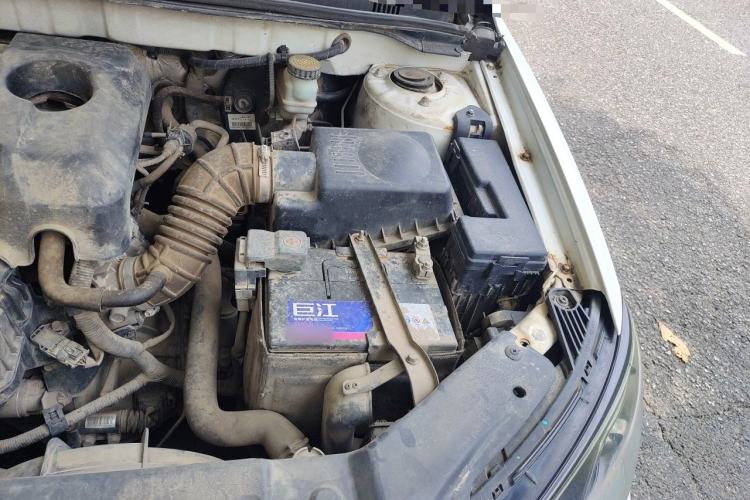 Used Geely Auto Emgrand 2015 Hatchback RS 1.5L Manual - Top Trim Level Engine Bay Left