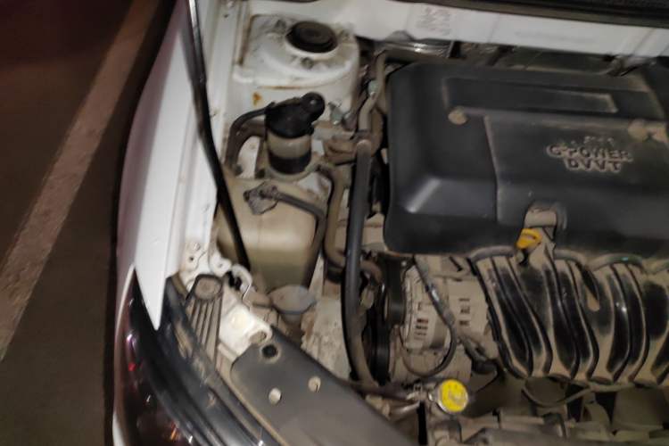 Used Geely Auto Emgrand 2015 Sedan 1.5L Manual - Top Trim Level Engine Bay Right