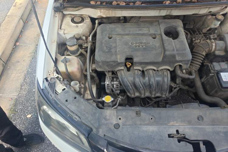 Used Geely Auto Emgrand 2015 Sedan 1.5L Manual - Top Trim Level Engine Bay Right