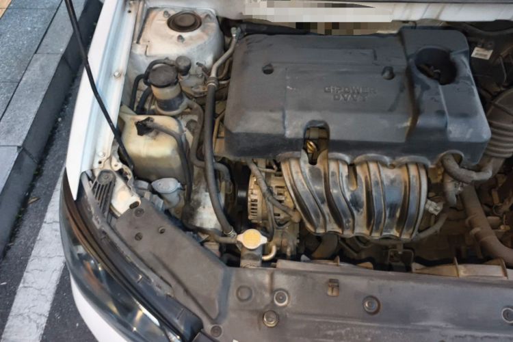 Used Geely Auto Emgrand 2015 Sedan 1.5L CVT Upward Version Engine Bay Right