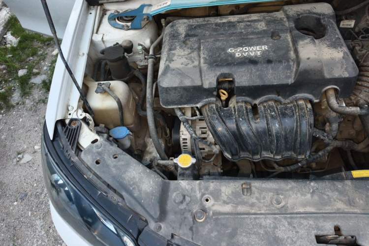 Used Geely Auto Emgrand 2015 Sedan 1.5L Manual - Top Trim Level Engine Bay Right