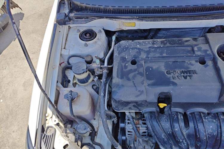 Used Geely Auto Emgrand 2015 Sedan 1.5L Manual - Top Trim Level Engine Bay Right
