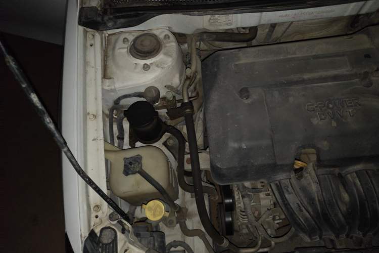 Used Geely Auto Emgrand 2015 Sedan 1.5L Manual - Top Trim Level Engine Bay Right