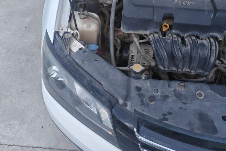 Used Geely Auto Emgrand 2015 Hatchback RS 1.5L Manual - Top Trim Level Engine Bay Right