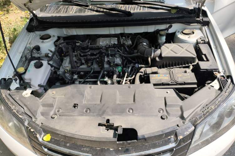Used Geely Auto Emgrand 2015 Sedan 1.3T CVT Upward Edition Engine Bay