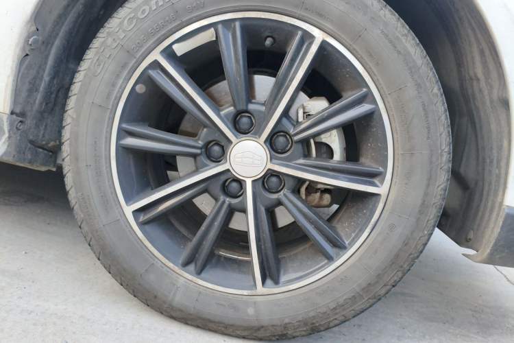 Used Geely Auto Emgrand 2015 Hatchback RS 1.5L Manual - Top Trim Level Exterior 1