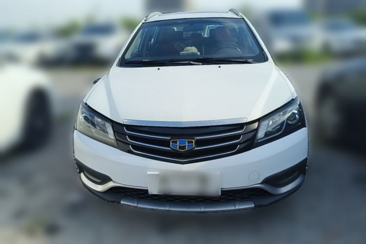 Used Geely Auto Emgrand 2015 Hatchback RS 1.3T Manual Top-Trim Version Front
