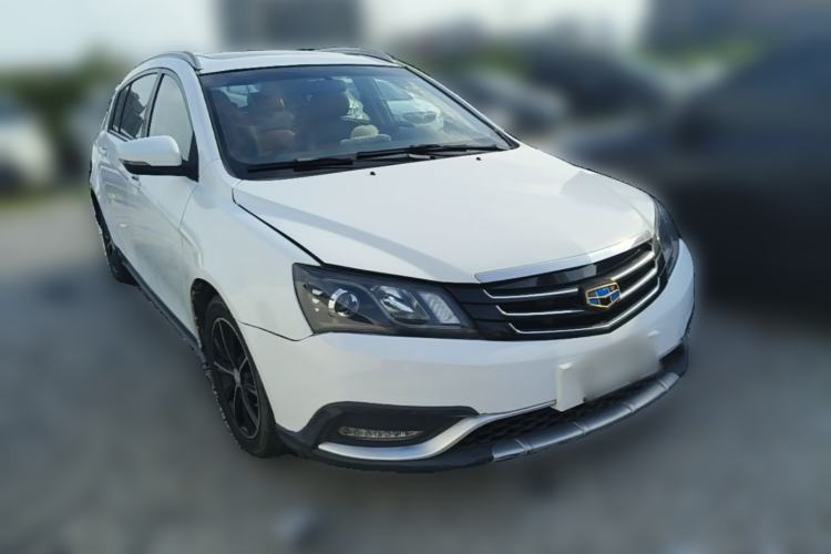 Used Geely Auto Emgrand 2015 Hatchback RS 1.3T Manual Top-Trim Version Front Right 45 Deg