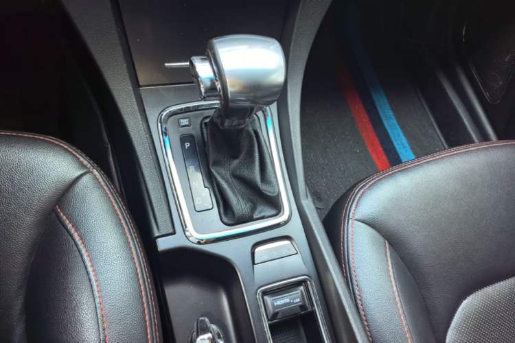 Used Geely Auto Emgrand 2015 Sedan 1.5L CVT Upward Version Gear Lever