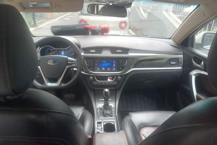Used Geely Auto Emgrand 2015 Hatchback RS 1.5L CVT Upward Edition Headliner