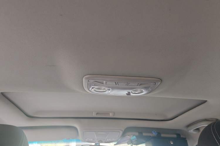 Used Geely Auto Emgrand 2015 Hatchback RS 1.5L CVT Upward Edition Headliner