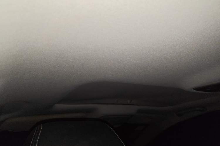 Used Geely Auto Emgrand 2015 Sedan 1.5L Manual - Top Trim Level Headliner