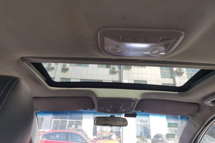 Used Geely Auto Emgrand 2015 Sedan 1.5L Manual - Top Trim Level Headliner