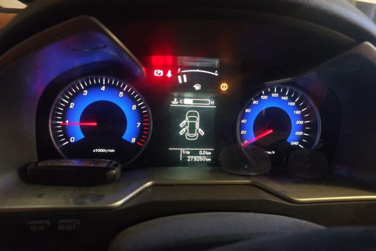 Used Geely Auto Emgrand 2015 Hatchback RS 1.3T CVT Top-Tier Version Instrument Cluster
