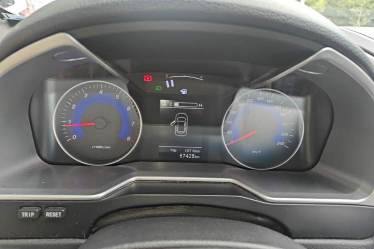 Used Geely Auto Emgrand 2015 Sedan 1.5L Manual - Top Trim Level Instrument Cluster