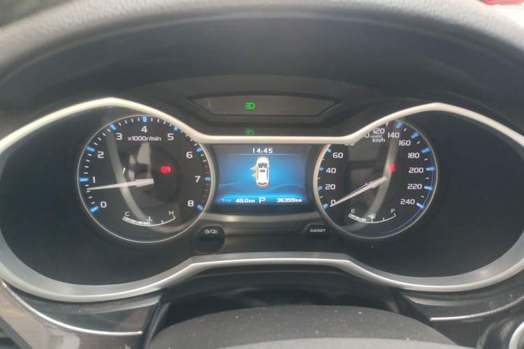Used Geely Auto Emgrand 2015 Hatchback RS 1.5L CVT Upward Edition Instrument Cluster