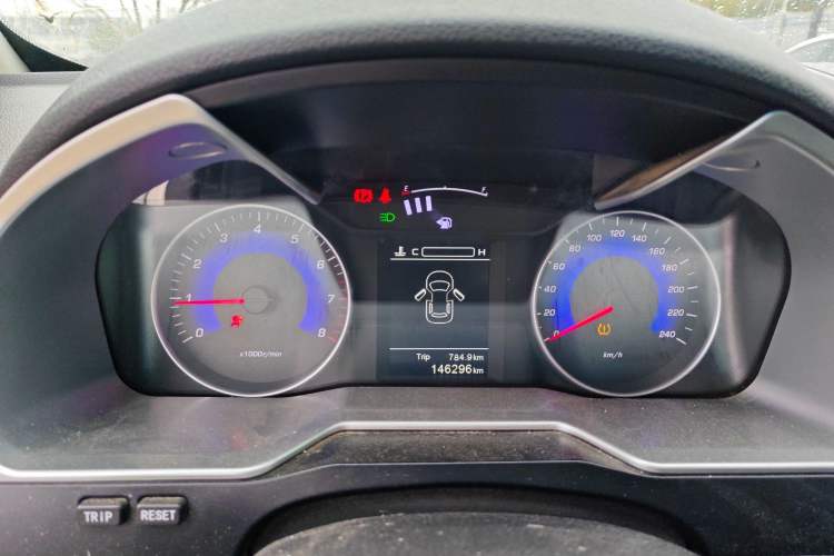 Used Geely Auto Emgrand 2015 Sedan 1.5L Manual - Top Trim Level Instrument Cluster