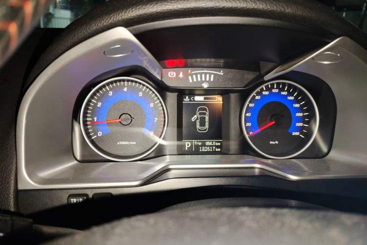 Used Geely Auto Emgrand 2015 Sedan 1.5L CVT Upward Version Instrument Cluster