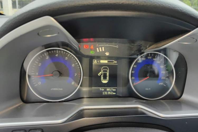 Used Geely Auto Emgrand 2015 Sedan 1.3T Manual Upward Edition Instrument Cluster