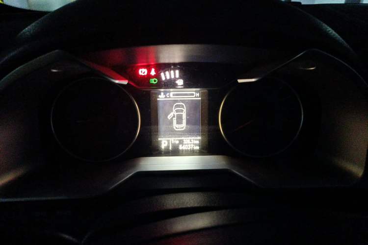 Used Geely Auto Emgrand 2015 Hatchback RS 1.5L CVT Upward Edition Instrument Cluster