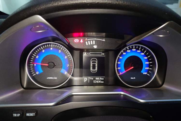 Used Geely Auto Emgrand 2015 Sedan 1.5L CVT Upward Version Instrument Cluster