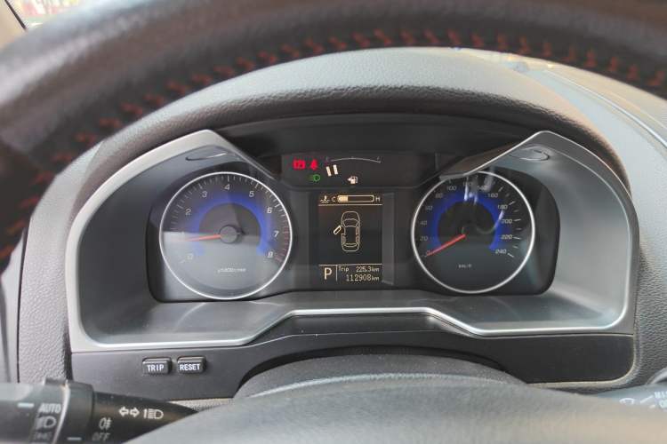 Used Geely Auto Emgrand 2015 Sedan 1.5L CVT Upward Version Instrument Cluster