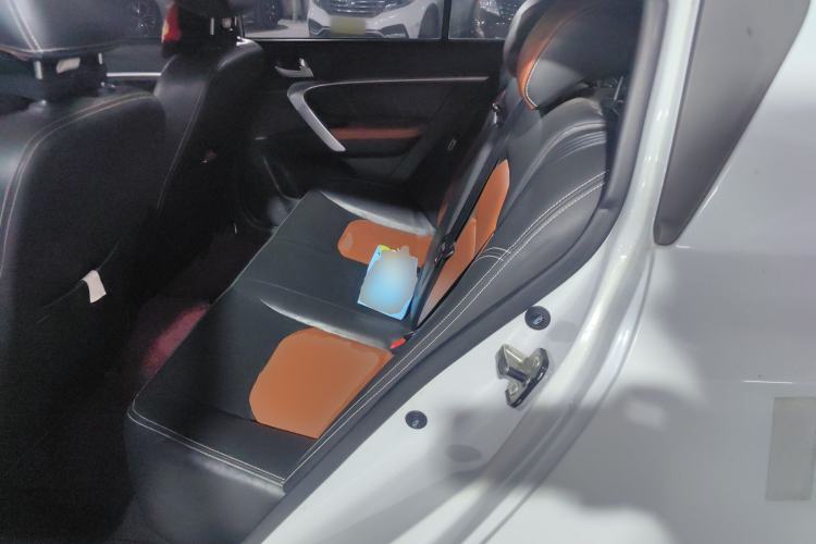 Used Geely Auto Emgrand 2015 Hatchback RS 1.5L Manual - Top Trim Level Interior 4