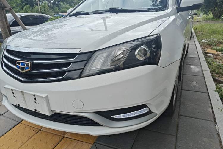Used Geely Auto Emgrand 2015 Sedan 1.5L Manual - Top Trim Level Left Front Headlight