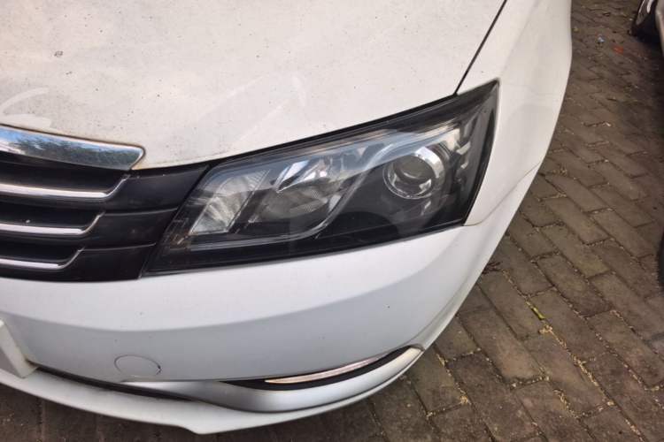 Used Geely Auto Emgrand 2015 Sedan 1.5L CVT Upward Version Left Front Headlight