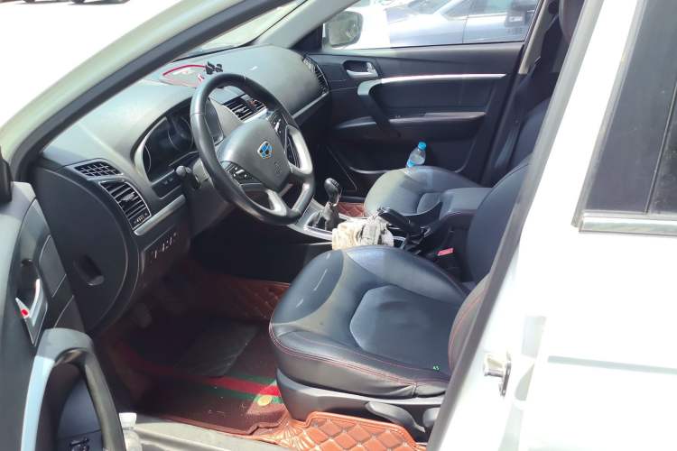 Used Geely Auto Emgrand 2015 Sedan 1.5L Manual - Top Trim Level Left Front Seat