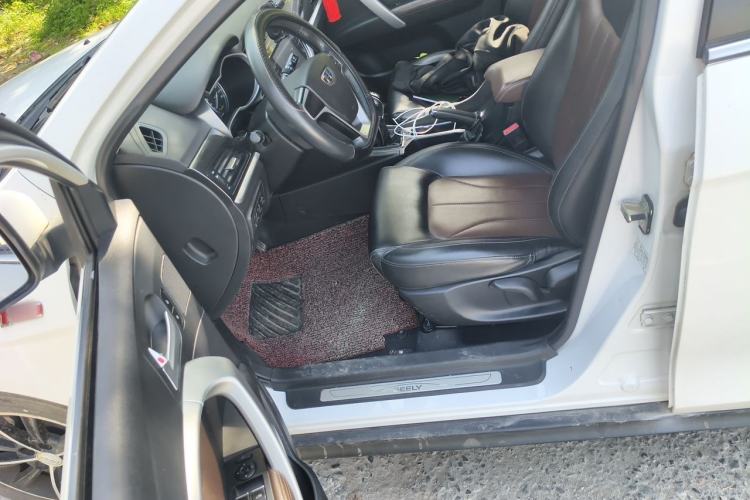 Used Geely Auto Emgrand 2015 Hatchback RS 1.5L Manual - Top Trim Level Left Front Seat