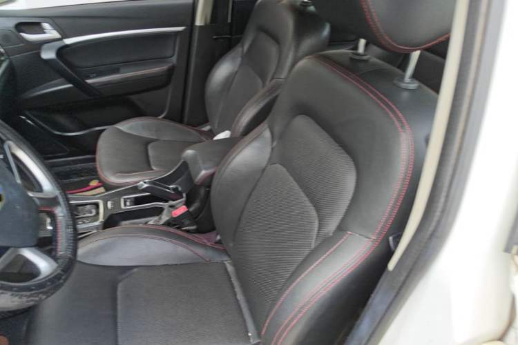 Used Geely Auto Emgrand 2015 Sedan 1.5L CVT Upward Version Left Front Seat
