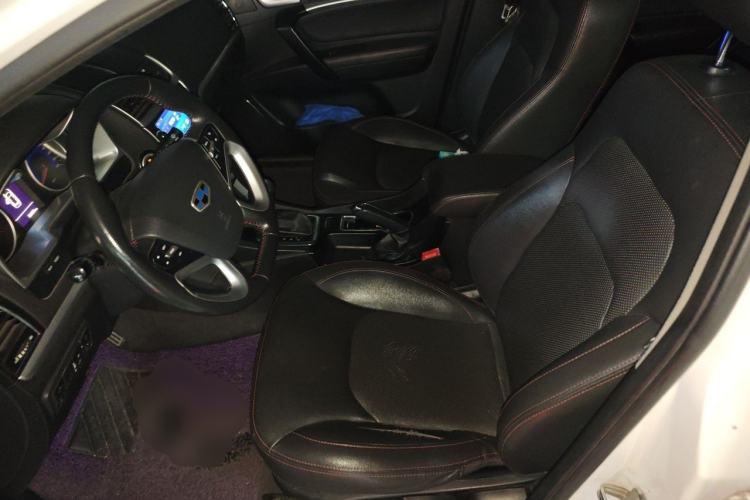 Used Geely Auto Emgrand 2015 Sedan 1.5L CVT Upward Version Left Front Seat