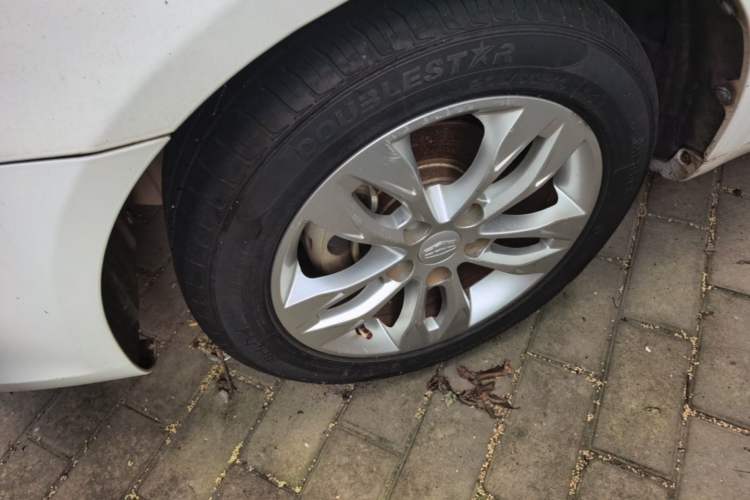 Used Geely Auto Emgrand 2015 Sedan 1.5L CVT Upward Version Left Front Wheel Hub