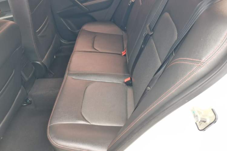 Used Geely Auto Emgrand 2015 Sedan 1.5L CVT Upward Version Left Rear Seat