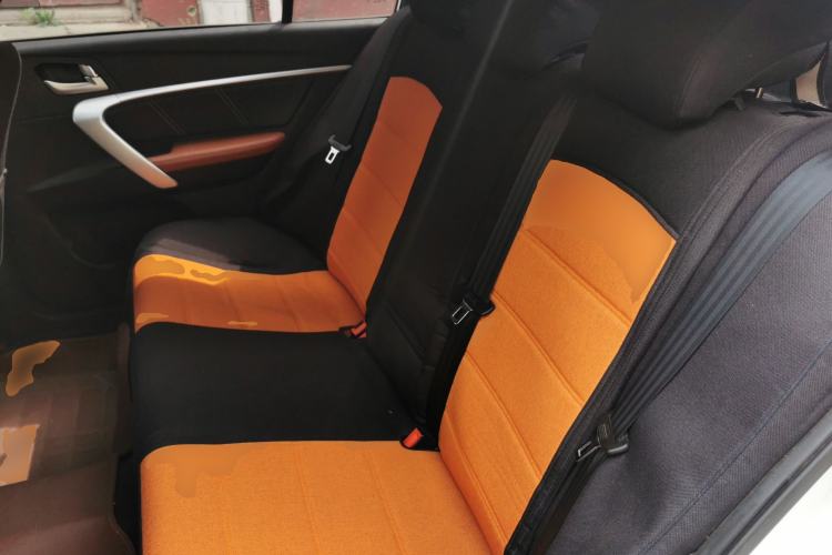 Used Geely Auto Emgrand 2015 Hatchback RS 1.5L CVT Upward Edition Left Rear Seat