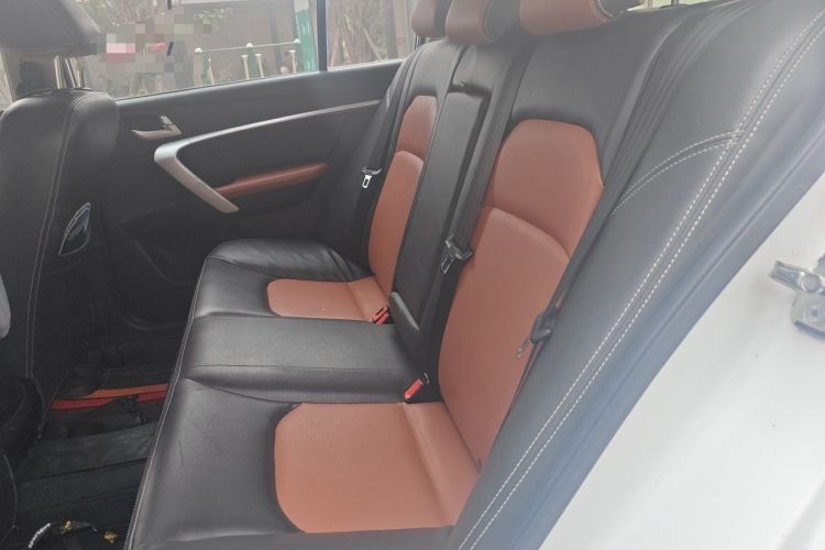 Used Geely Auto Emgrand 2015 Hatchback RS 1.5L CVT Upward Edition Left Rear Seat