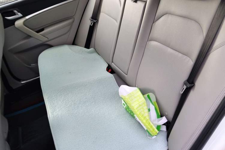 Used Geely Auto Emgrand 2015 Sedan 1.5L Manual - Top Trim Level Left Rear Seat