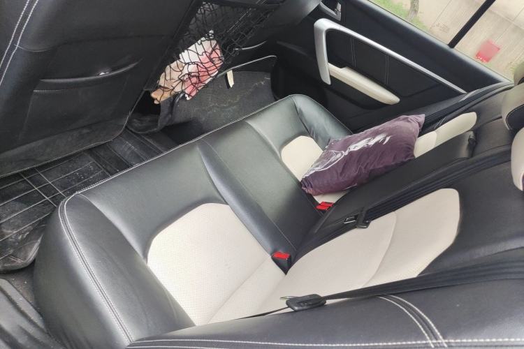 Used Geely Auto Emgrand 2015 Hatchback RS 1.3T CVT Top-Tier Version Left Rear Seat