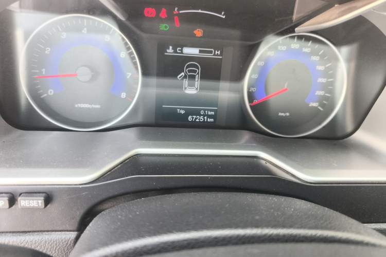 Used Geely Auto Emgrand 2015 Sedan 1.5L Manual - Top Trim Level Odometer Close Up