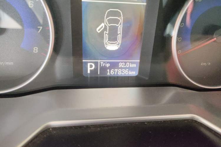 Used Geely Auto Emgrand 2015 Sedan 1.5L CVT Upward Version Odometer Close Up