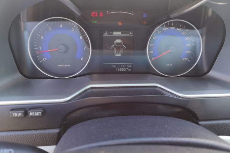 Used Geely Auto Emgrand 2015 Sedan 1.5L Manual - Top Trim Level Odometer Close Up