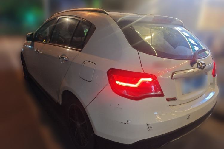Used Geely Auto Emgrand 2015 Hatchback RS 1.3T CVT Top-Tier Version Rear Left 45 Deg