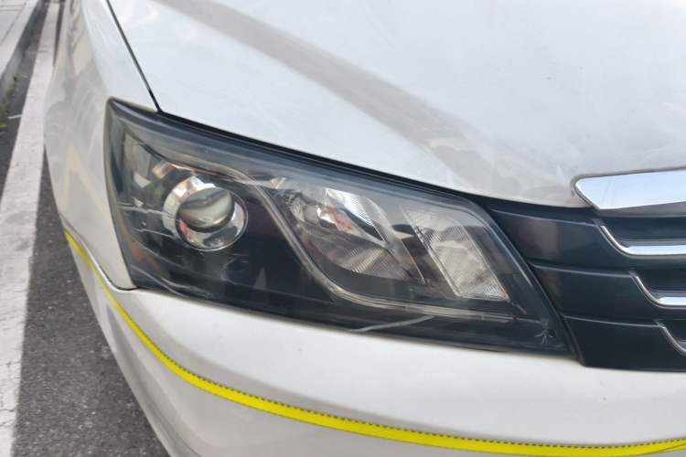 Used Geely Auto Emgrand 2015 Sedan 1.5L CVT Upward Version Right Front Headlight