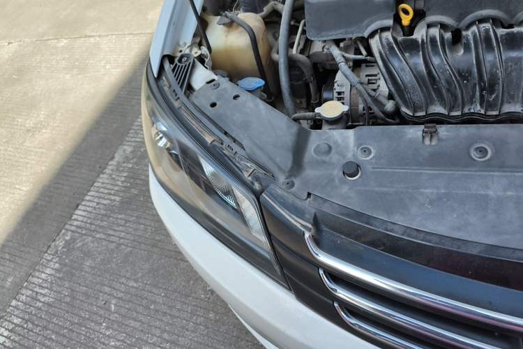 Used Geely Auto Emgrand 2015 Sedan 1.5L Manual - Top Trim Level Right Front Headlight