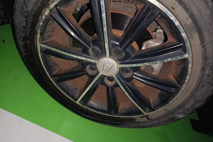 Used Geely Auto Emgrand 2015 Hatchback RS 1.5L CVT Upward Edition Right Front Wheel Hub