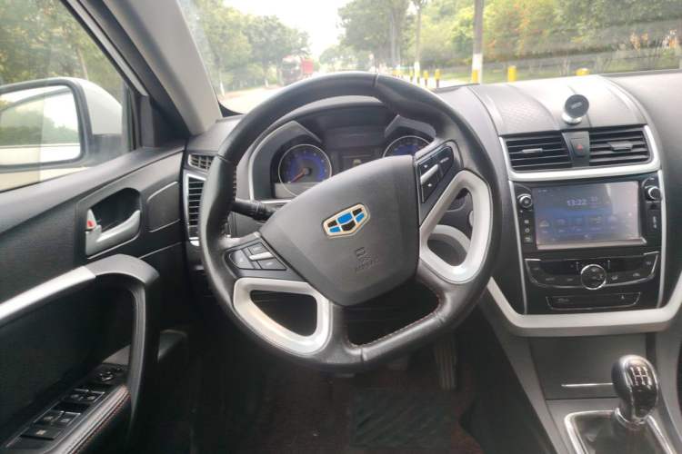 Used Geely Auto Emgrand 2015 Sedan 1.5L Manual - Top Trim Level Steering Wheel