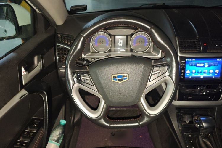 Used Geely Auto Emgrand 2015 Sedan 1.5L CVT Upward Version Steering Wheel