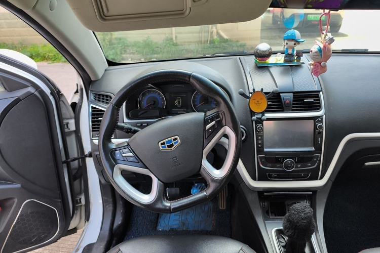 Used Geely Auto Emgrand 2015 Sedan 1.5L Manual - Top Trim Level Steering Wheel