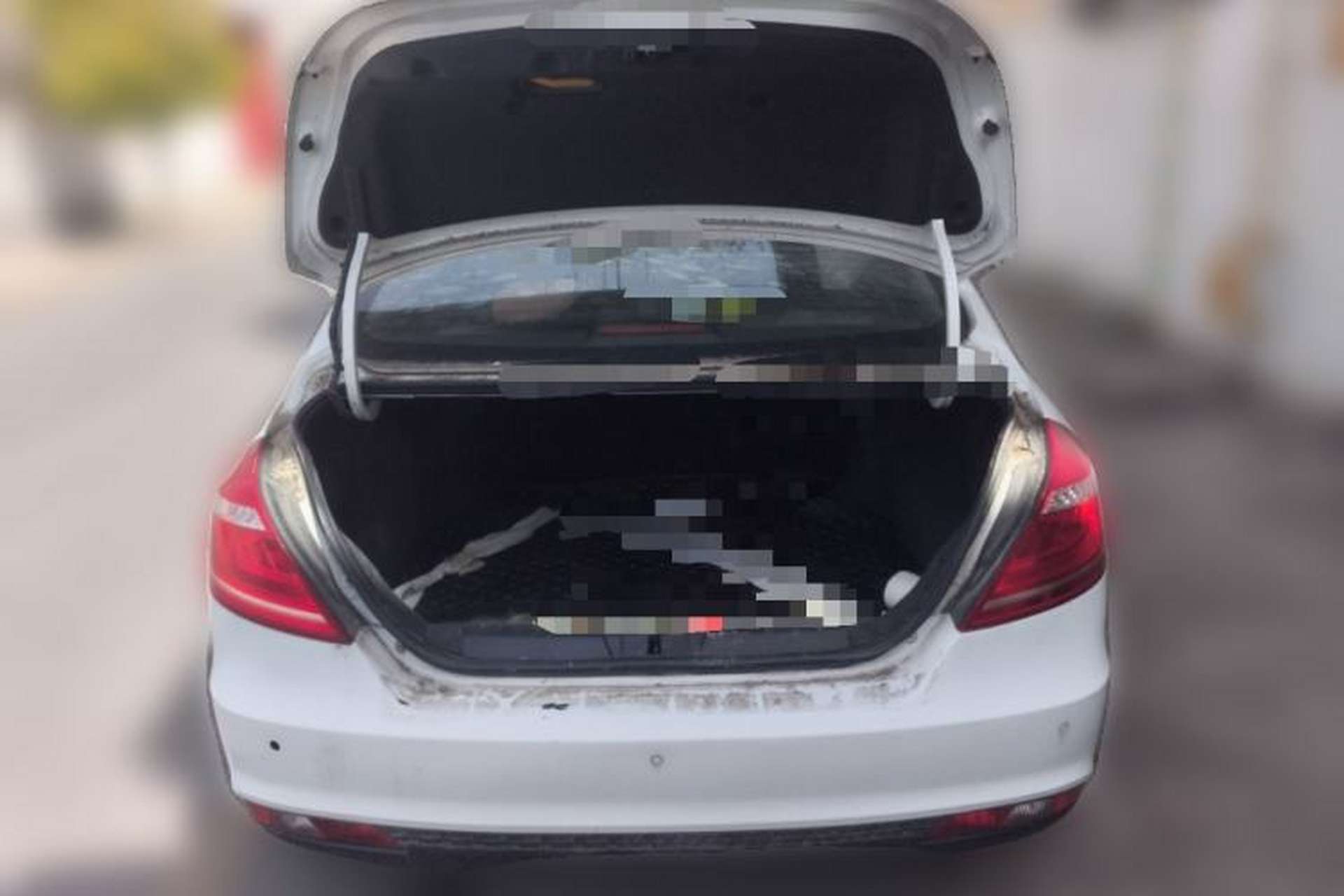 Used Geely Auto Emgrand 2015 Sedan 1.5L Manual - Top Trim Level Trunk